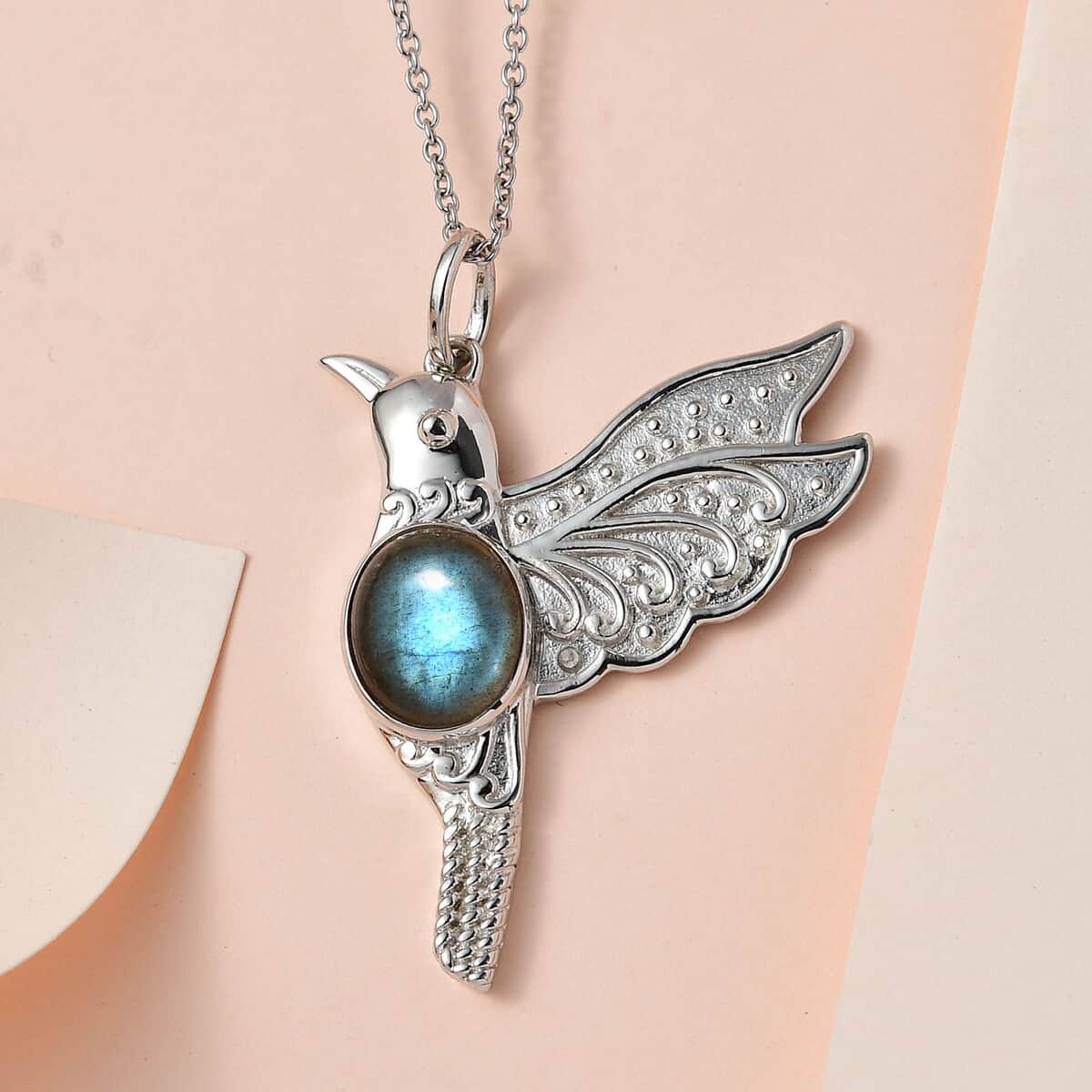 Malagasy Labradorite Pendant Necklace (20 Inches) in Platinum Over Copper with Magnet and Stainless Steel 5.60 ctw , Tarnish-Free, Waterproof, Sweat Proof Jewelry image number 1