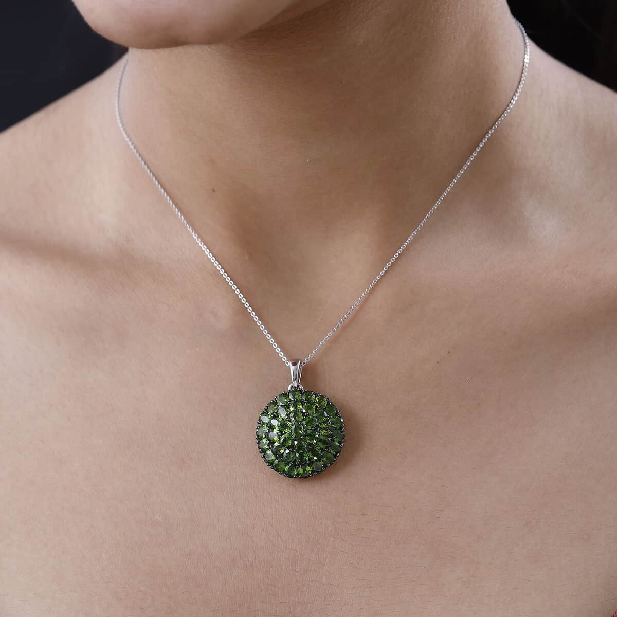 Chrome Diopside Floral Pendant Necklace 20 Inches in Platinum Over Sterling Silver 7.25 ctw image number 2