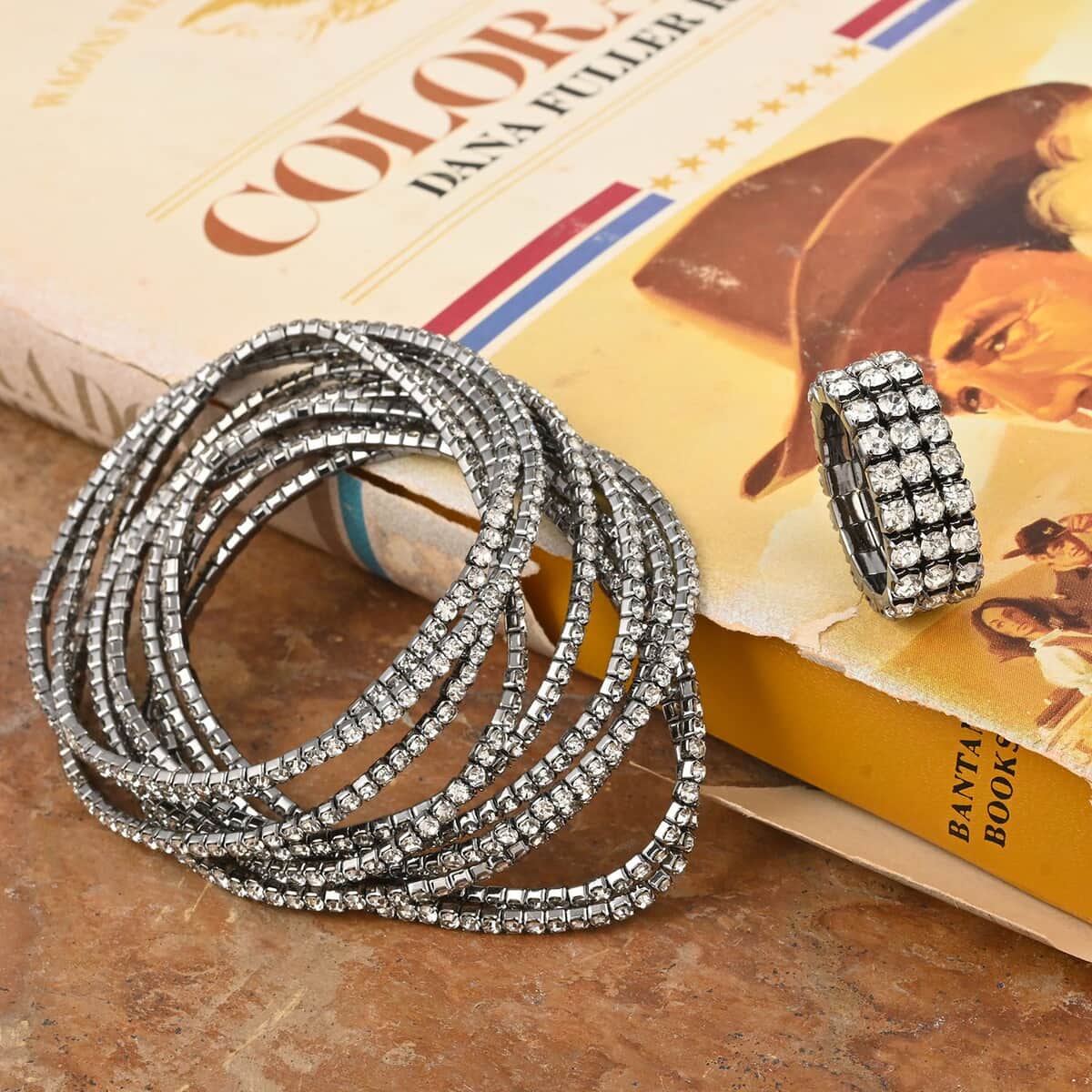 Champagne Austrian Crystal Set of 10 Bracelet (7.00 In) and Ring (Size 7) in Black Oxidized Silvertone image number 1