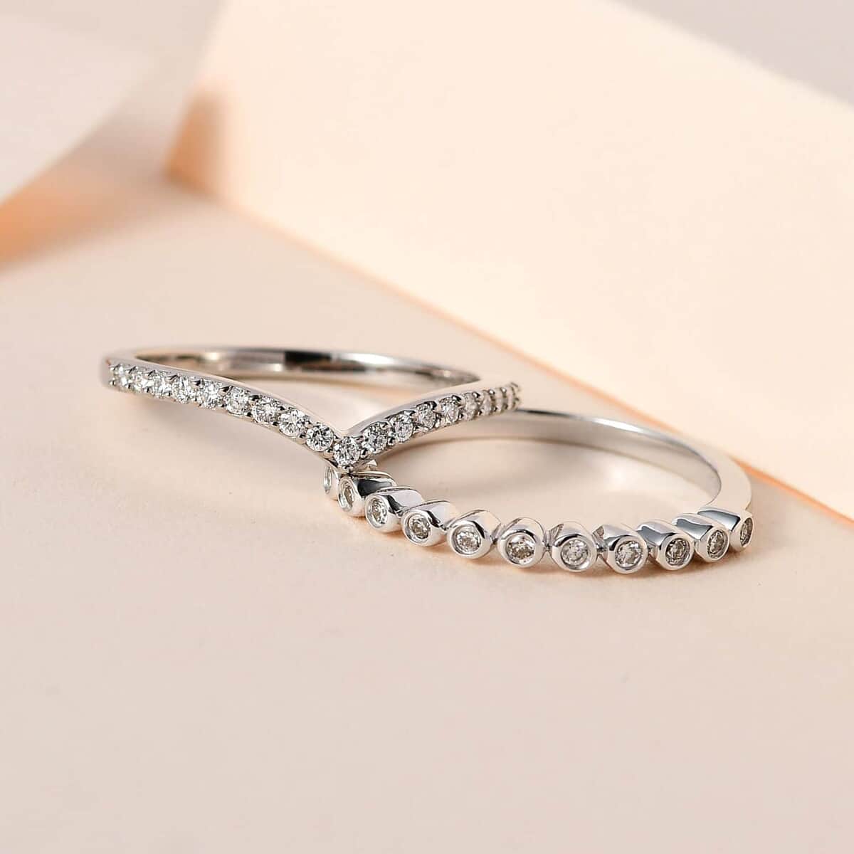 Iliana 18K White Gold Diamond Set of 2 Ring (Size 8.0) 4 Grams 0.33 ctw image number 1