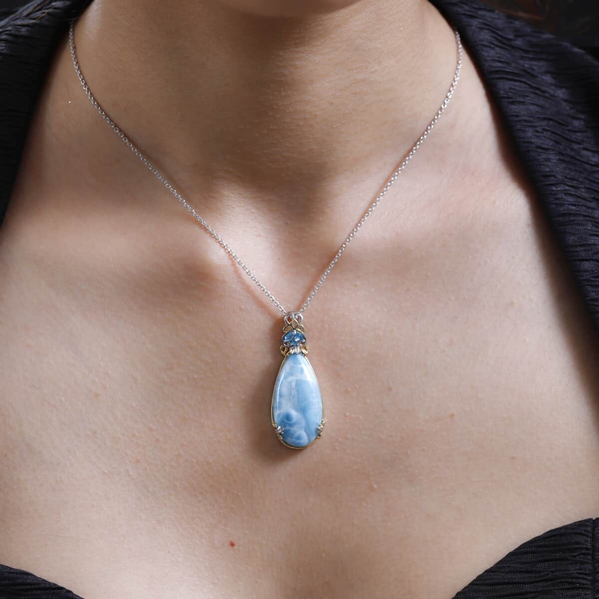 TLV Larimar, Malgache Neon Apatite Pendant Necklace (20 Inches) in Vermeil YG and Platinum Over Sterling Silver 20.35 ctw image number 2