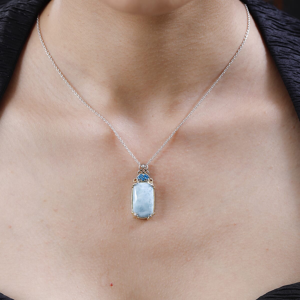Larimar and Malgache Neon Apatite Pendant Necklace 20 Inches in Vermeil Yellow Gold and Platinum Over Sterling Silver 16.35 ctw image number 2