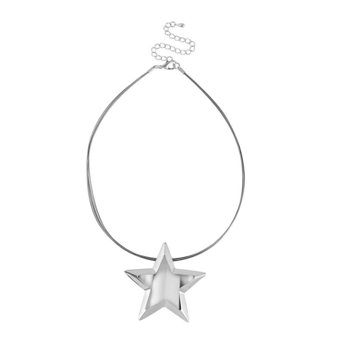 Set of Star Necklace 18-22 Inches and Earrings in Silvertone image number 2