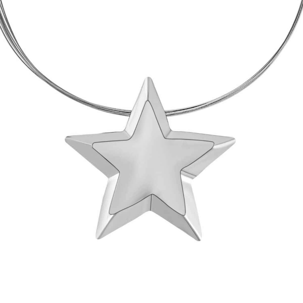 Set of Star Necklace 18-22 Inches and Earrings in Silvertone image number 3