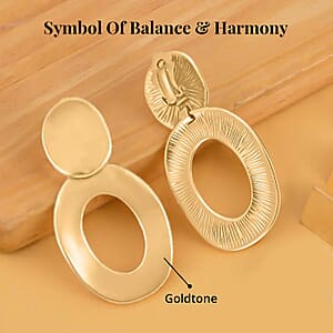 Set of 2 Geometrical Earrings in Silvertone and Goldtone