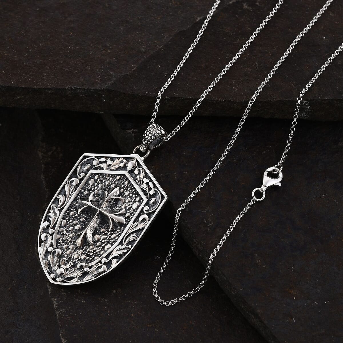 Bali Legacy Sterling Silver Cross Men's Pendant Necklace 24 Inches 13.65 Grams image number 1