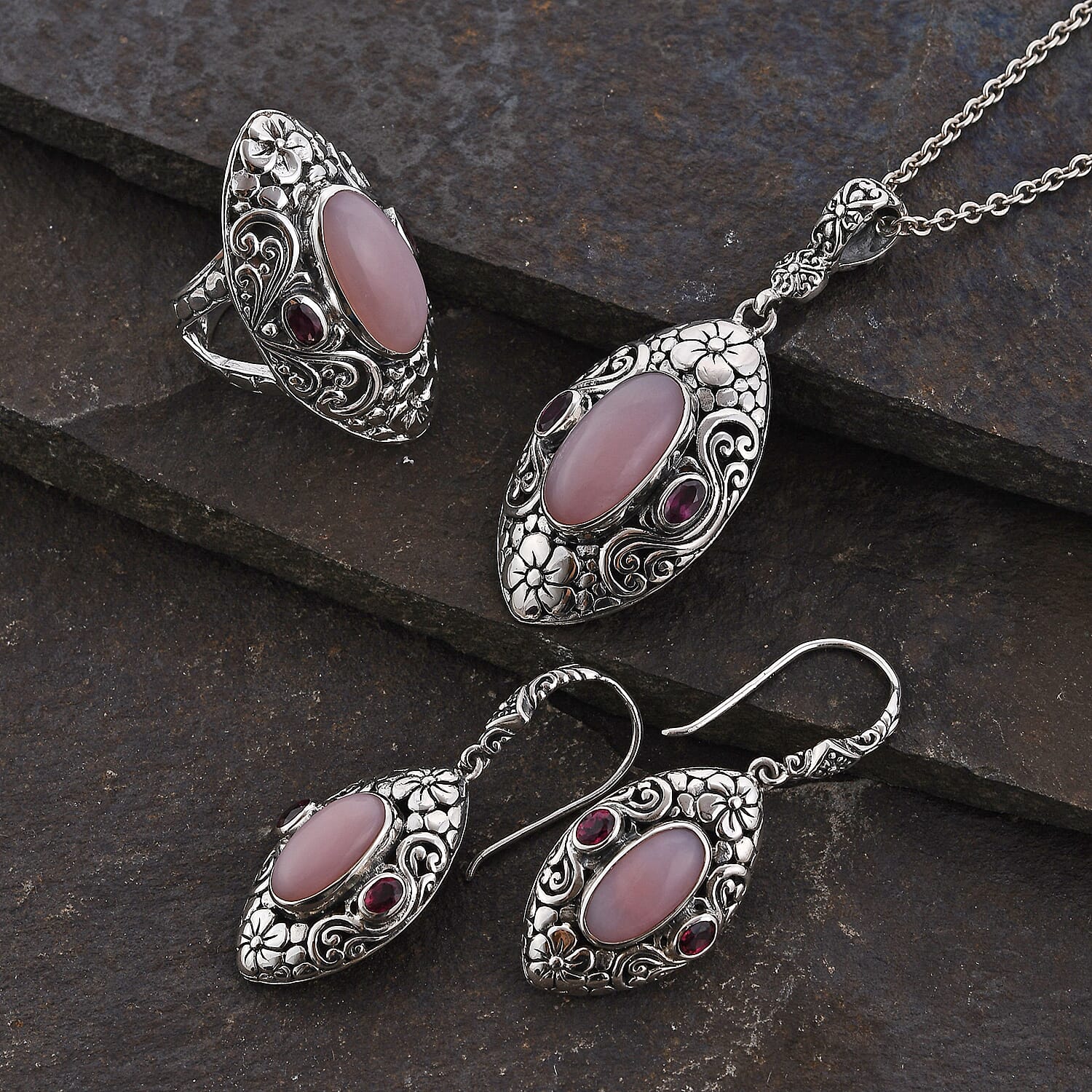 Bali Legacy Peruvian Pink Opal, Orissa Rhodolite Garnet Ring Size 6, Earrings and Pendant in Sterling Silver 19.35 ctw