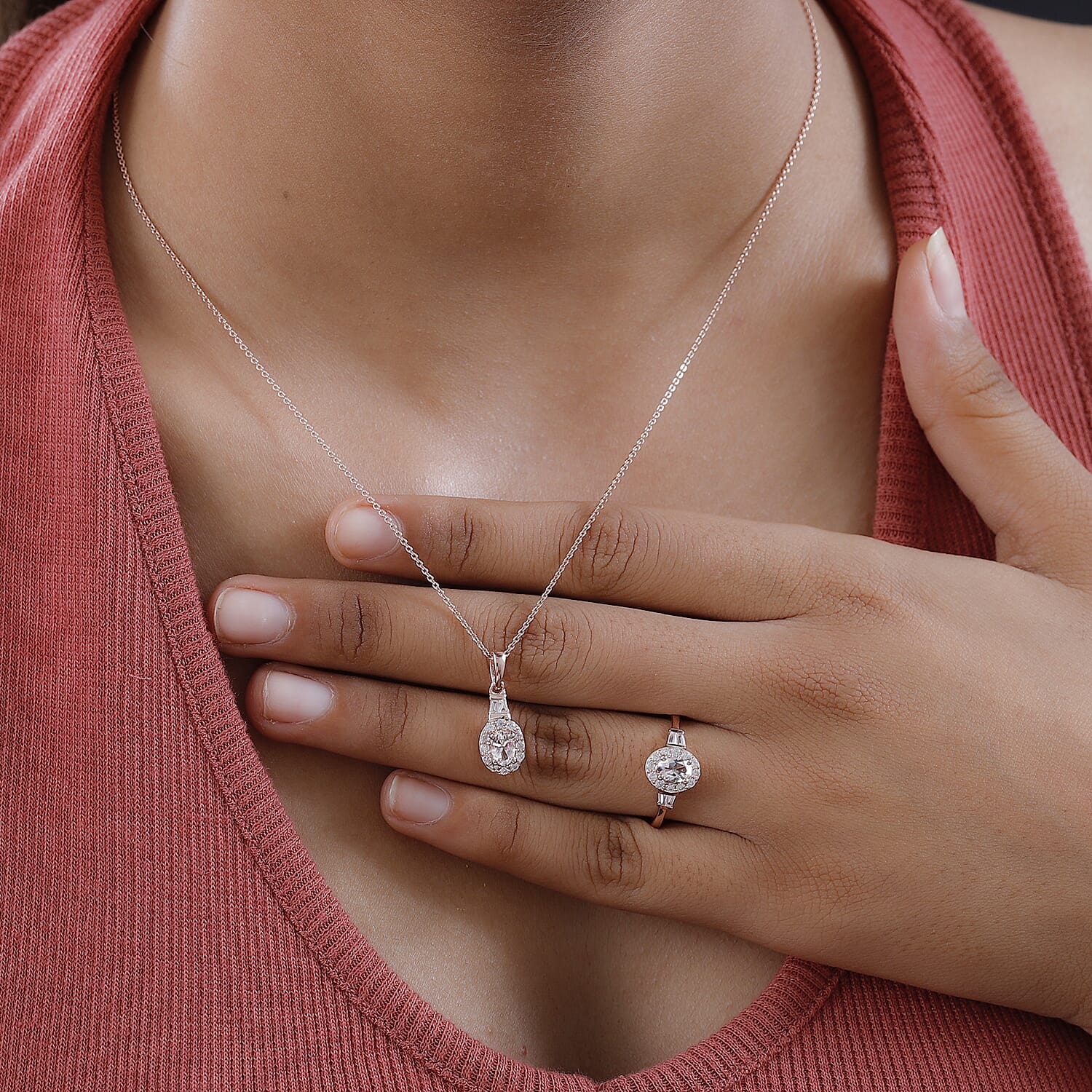 5 - Product card gallery slide 3 (10144929284379)