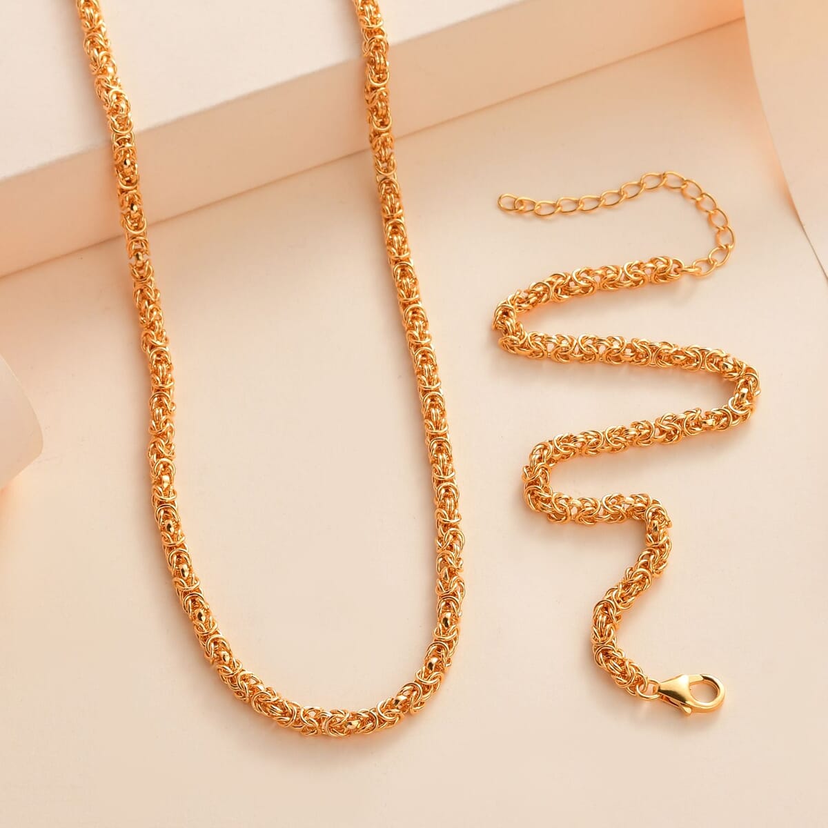 Artisan Crafted Vermeil Yellow Gold Over Sterling Silver Byzantine Bracelet (7.25-9.25In) and Necklace 18-20Inches 26 Grams image number 1