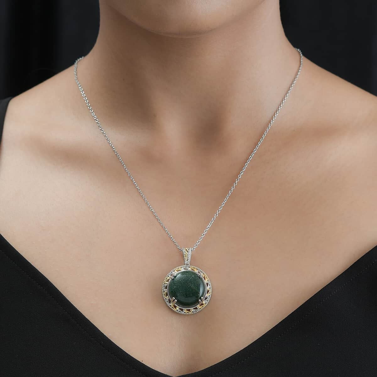 Karis Green Aventurine Pendant in 18K YG Plated and Platinum Bond with ION Plated YG Stainless Steel Necklace 20 Inches 30.00 ctw image number 2