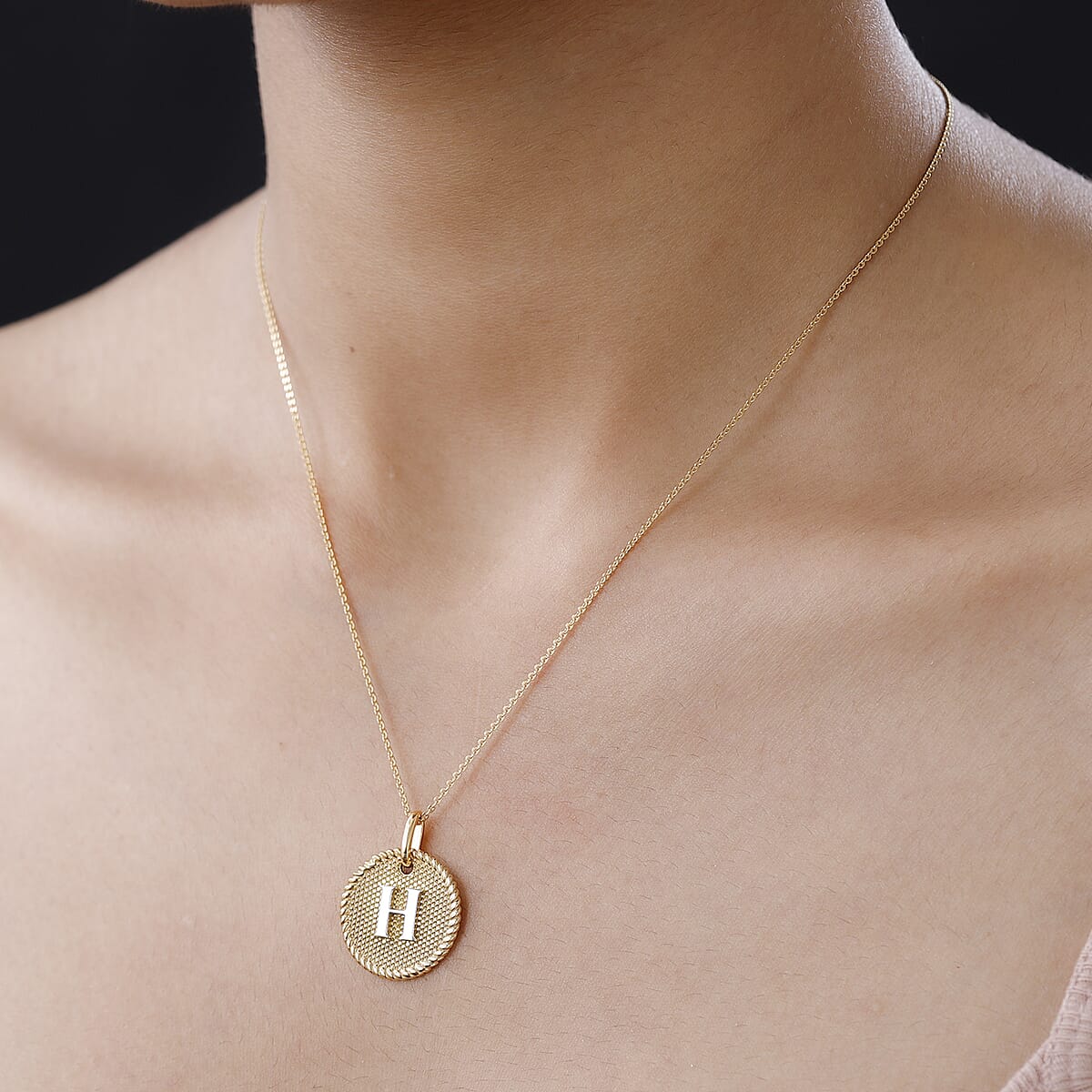 14K YG and Platinum Over Sterling Silver Initial Medallion Coin H Pendant Necklace (20 Inches) (5.60 g) image number 2