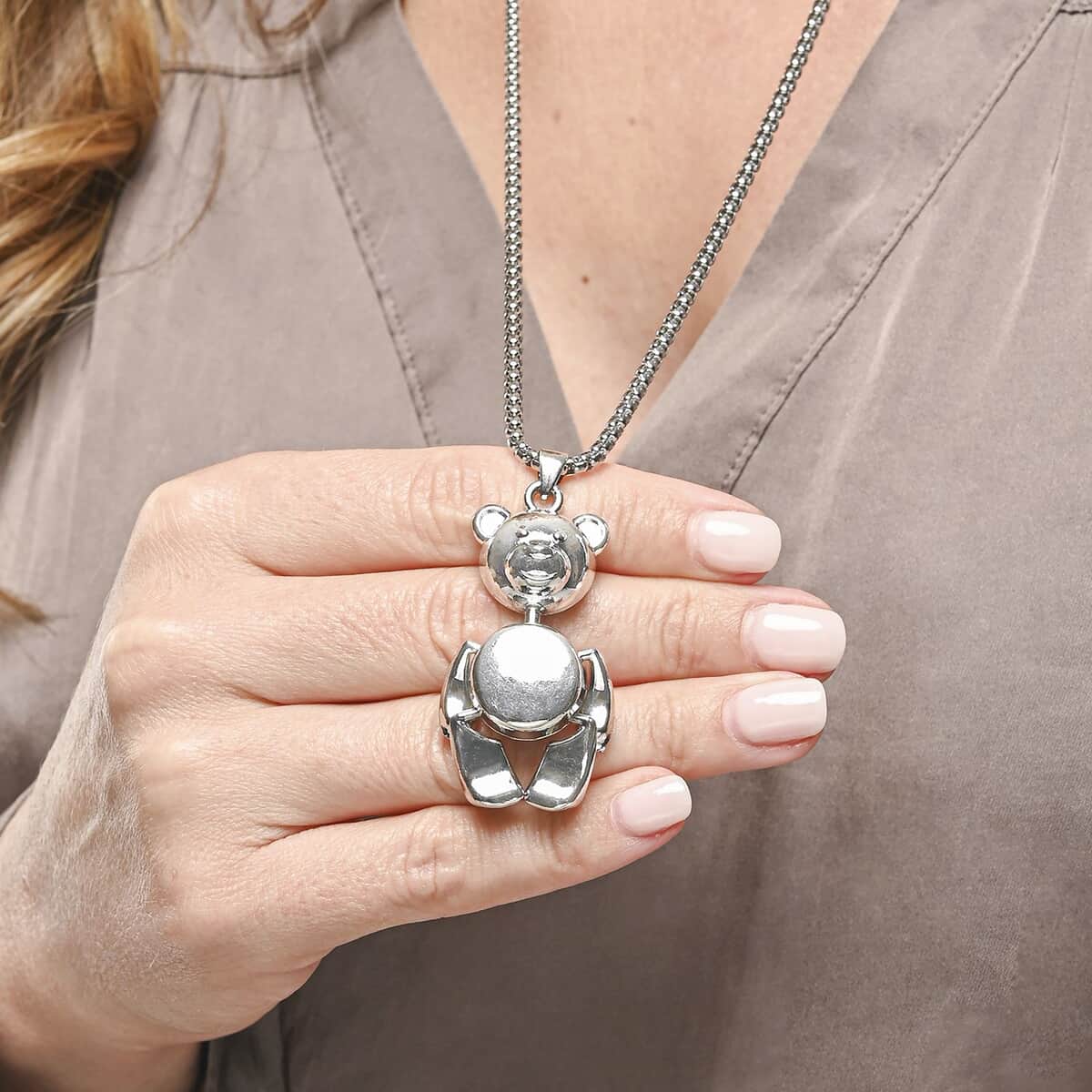 Bear Pendant in Silvertone with Stainless Steel Necklace 28 Inches image number 1