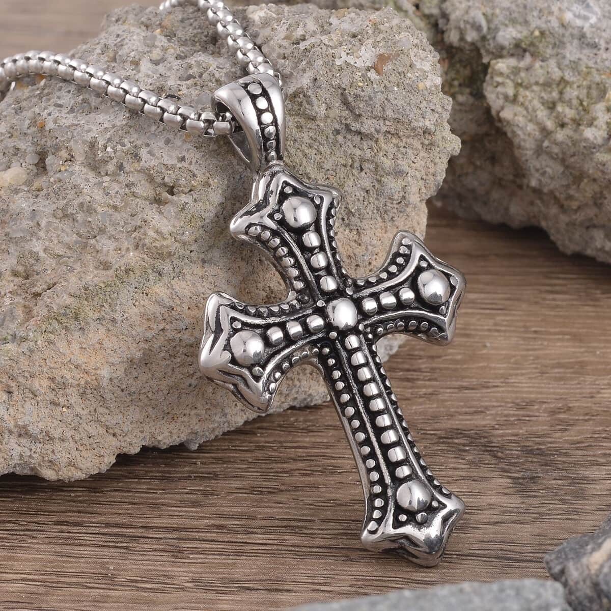 Cross Pendant Necklace 27.5 Inches in Stainless Steel image number 1