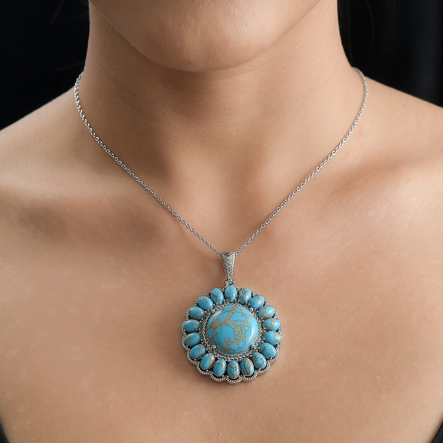 Mojave Blue Turquoise Halo Pendant Necklace 20 Inches in Stainless Steel 33.60 ctw