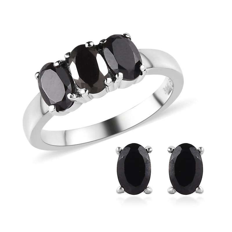 Thai Black Spinel 3 Stone Ring (Size 8.0) and Solitaire Stud Earrings in Stainless Steel 2.75 ctw
