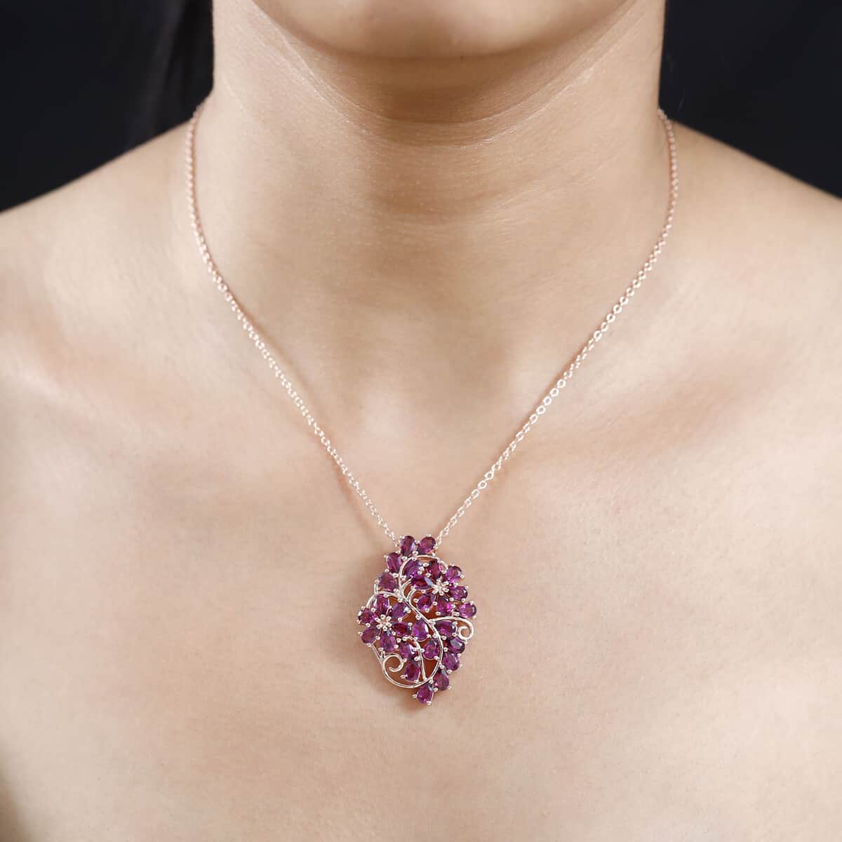 Orissa Rhodolite Garnet Floral Pendant Necklace 20 Inches in Vermeil Rose Gold Over Sterling Silver 6.90 ctw image number 2
