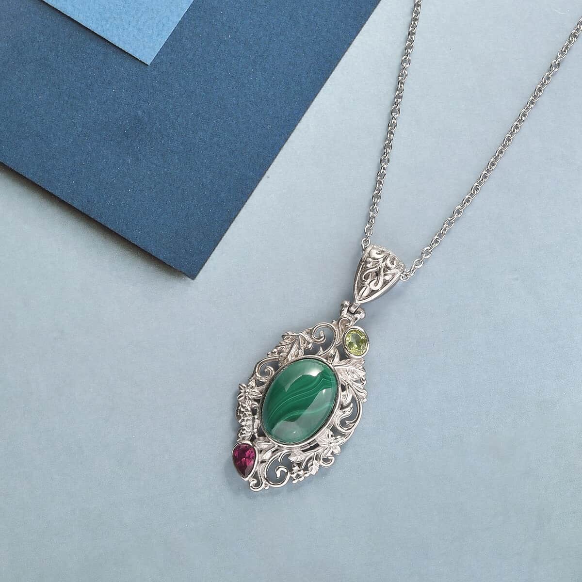 19th Oct One Time Only African Malachite, Orissa Rhodolite Garnet, Peridot Pendant Necklace (20 Inches) in Platinum Over Copper and Stainless Steel 8.00 ctw image number 1