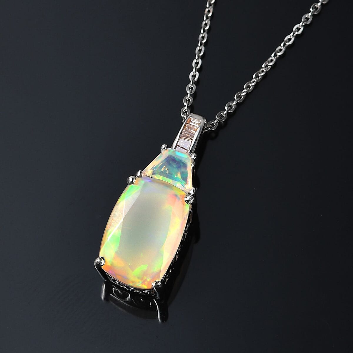 Premium Ethiopian Welo Opal and Natural Champagne Diamond Pendant Necklace 20 Inches in Platinum Over Sterling Silver 2.35 ctw image number 1