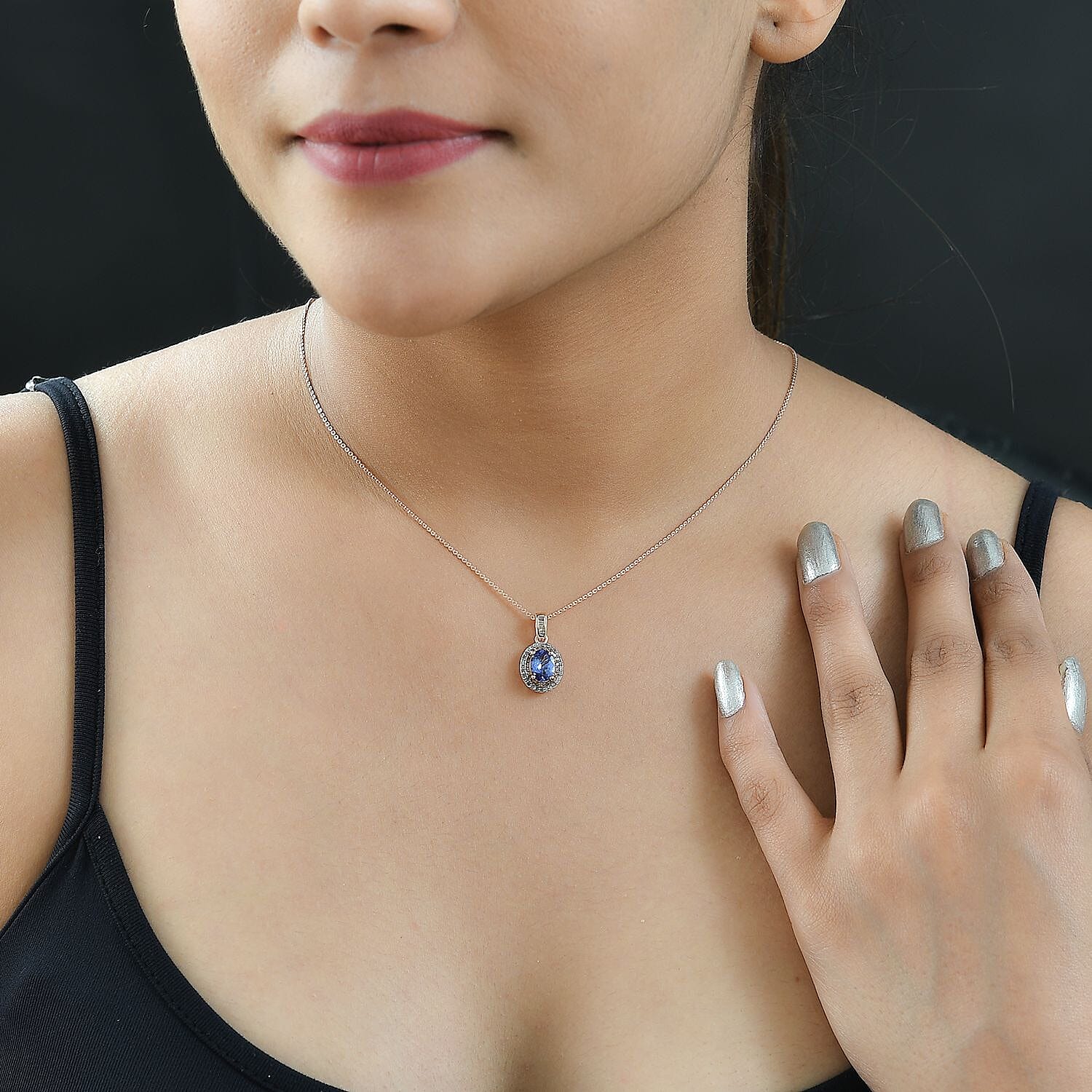 Tanzanite & Champagne Diamond