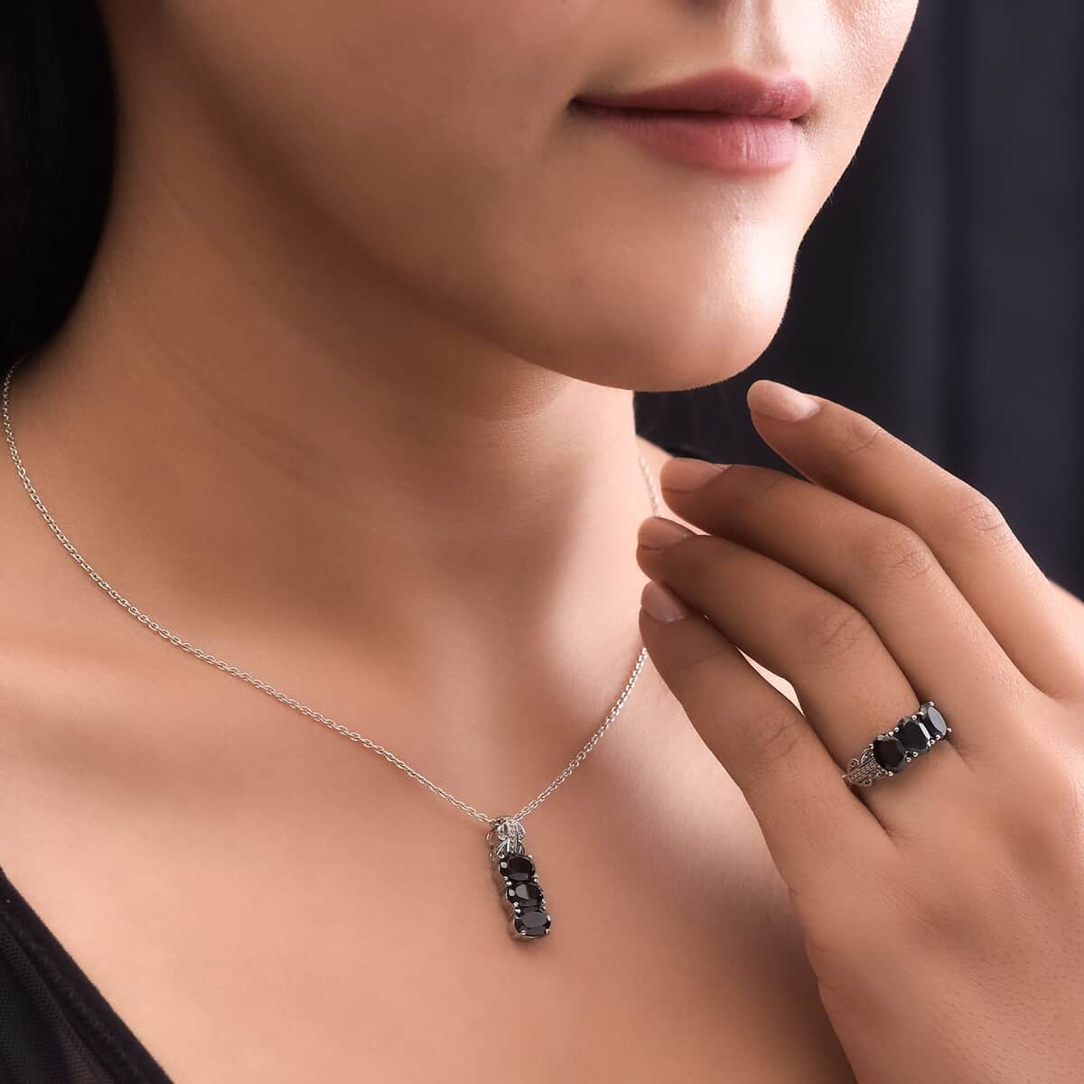 Natural Thai Black Spinel 3 Stone Ring and Pendant in Stainless Steel 6.75 ctw image number 2