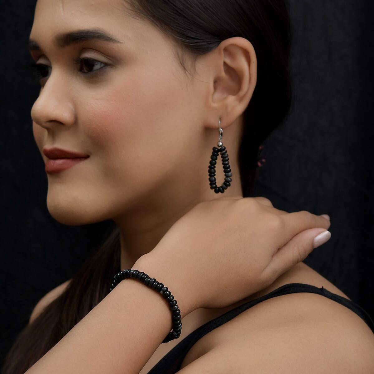 Doorbuster Peruvian Pink Opal Beaded Earrings and Bracelet (6-8In) in Platinum Over Sterling Silver 35.25 ctw image number 2