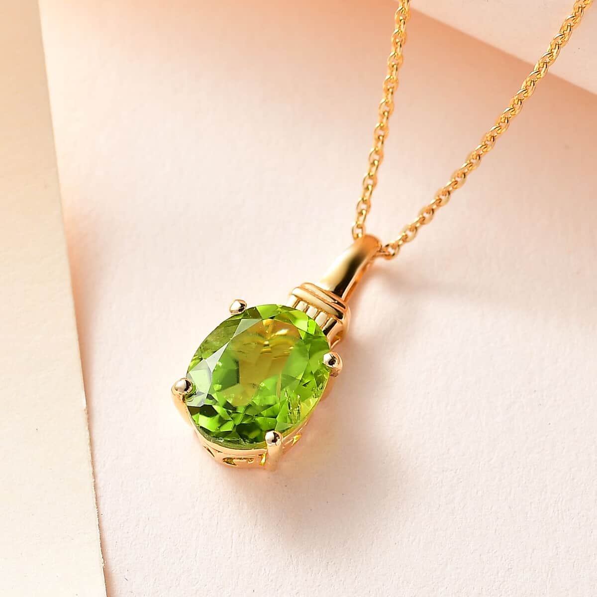 Peridot Solitaire Pendant Necklace (20 Inches) in Vermeil YG Over Sterling Silver 2.15 ctw image number 1