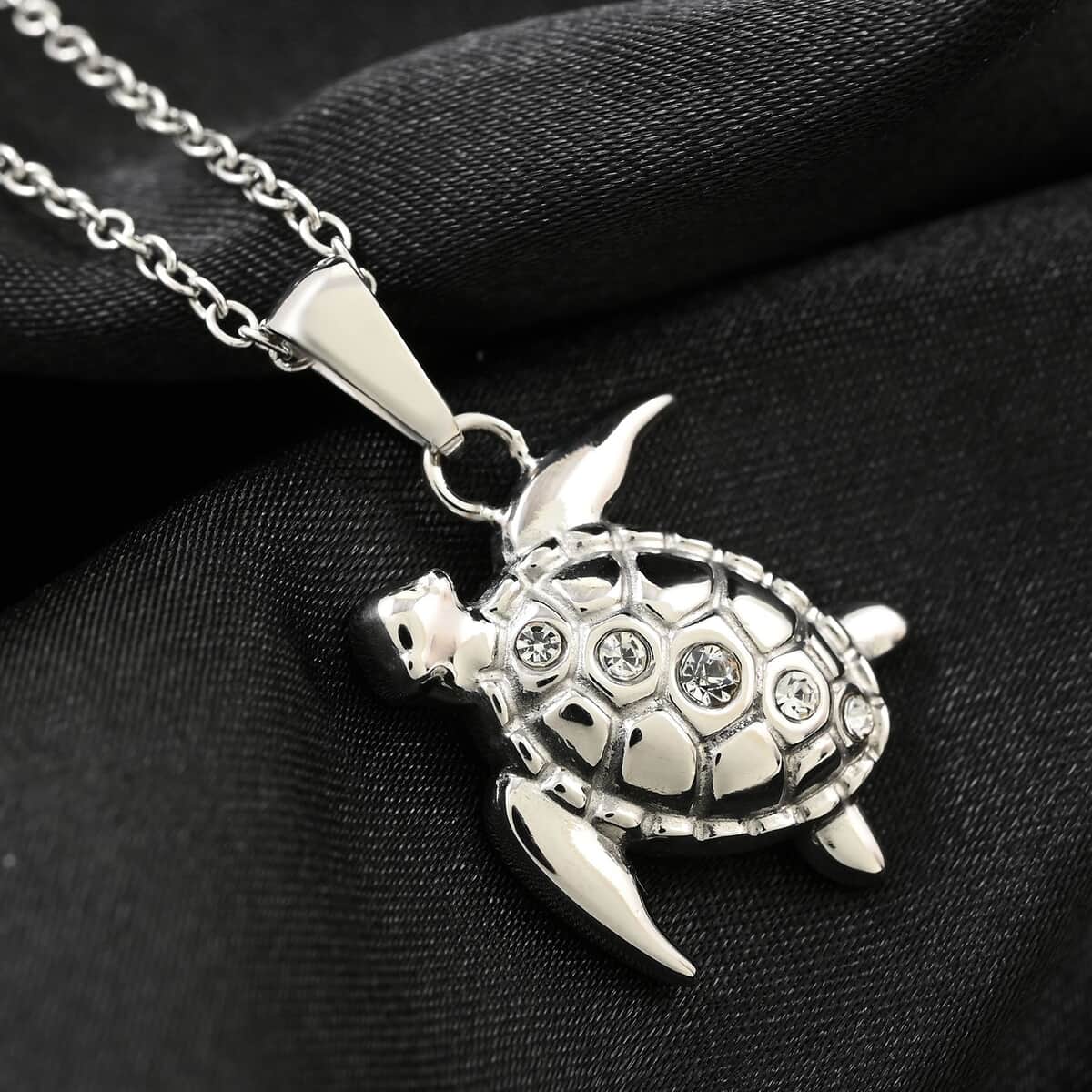 Turtle Pendant Necklace 18 Inches in Stainless Steel image number 1