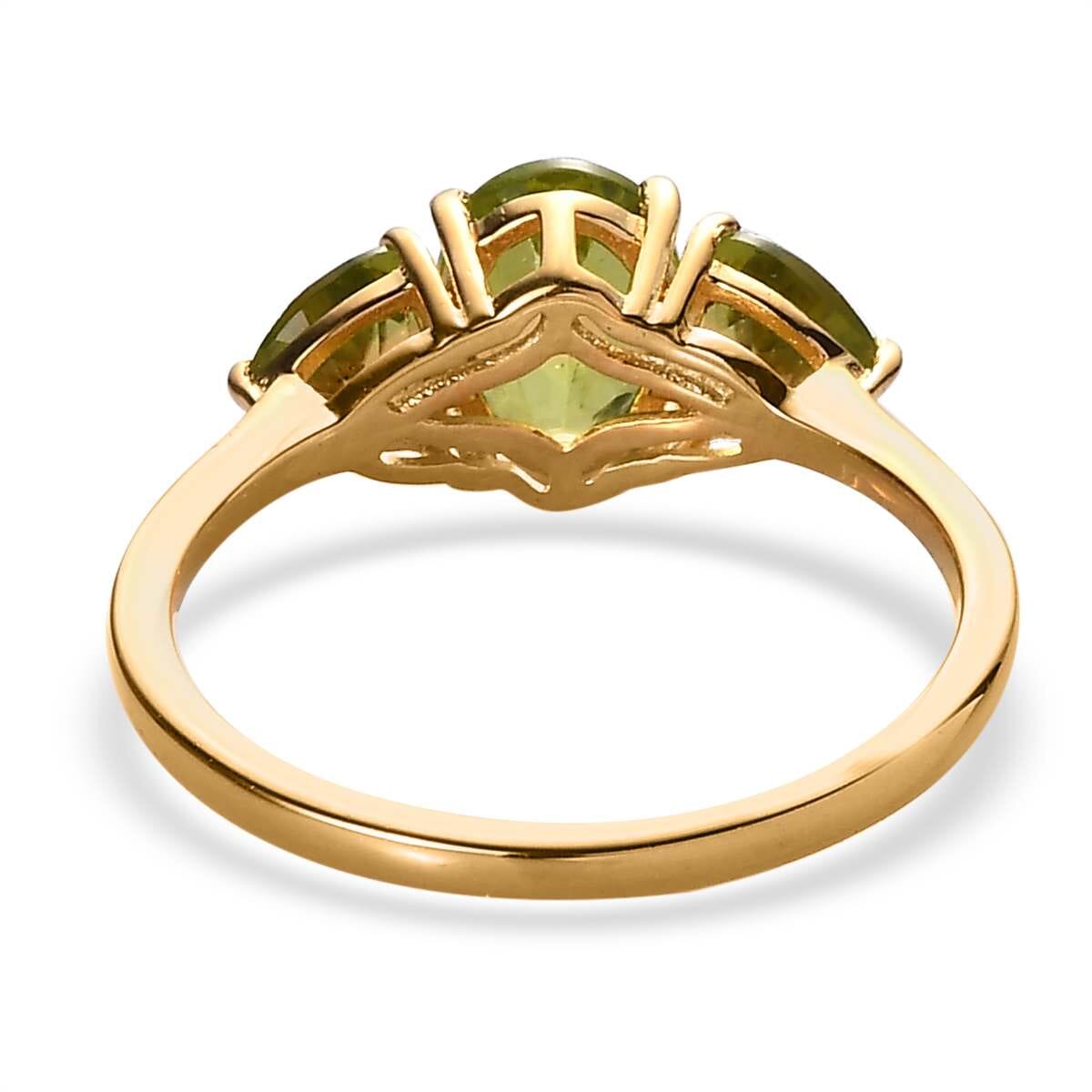 Premium Peridot Ring Size 5 and Pendant Necklace 20 Inches in Vermeil Yellow Gold Over Sterling Silver 4.00 ctw image number 4