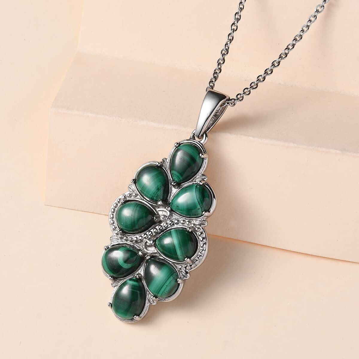 African Malachite 15.00 ctw Pendant Necklace in Stainless Steel 20 Inches image number 1