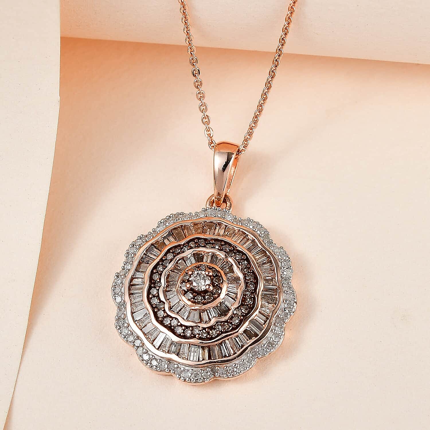 Champagne Diamond - Product card gallery slide 2 (10144916373787)