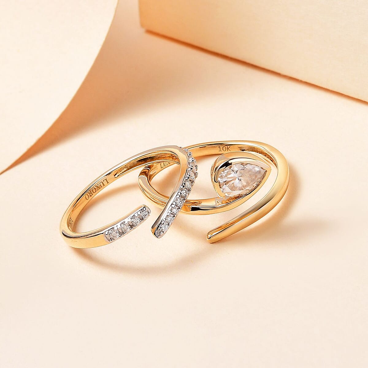 Luxoro 10K Yellow Gold Set of 2 Moissanite Stackable Eternal Love Snake Ring (Size 9.0) 0.90 ctw image number 1