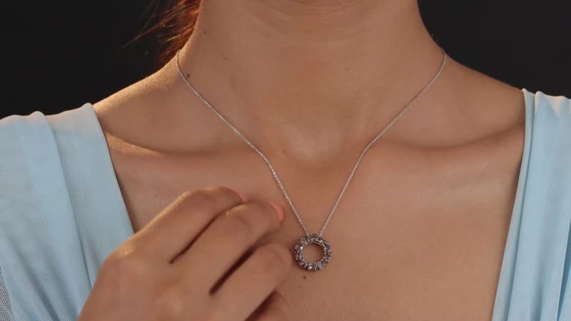 Merelani Color Change Garnet Circle Pendant Necklace 20 Inches in Platinum Over Sterling Silver 2.00 ctw