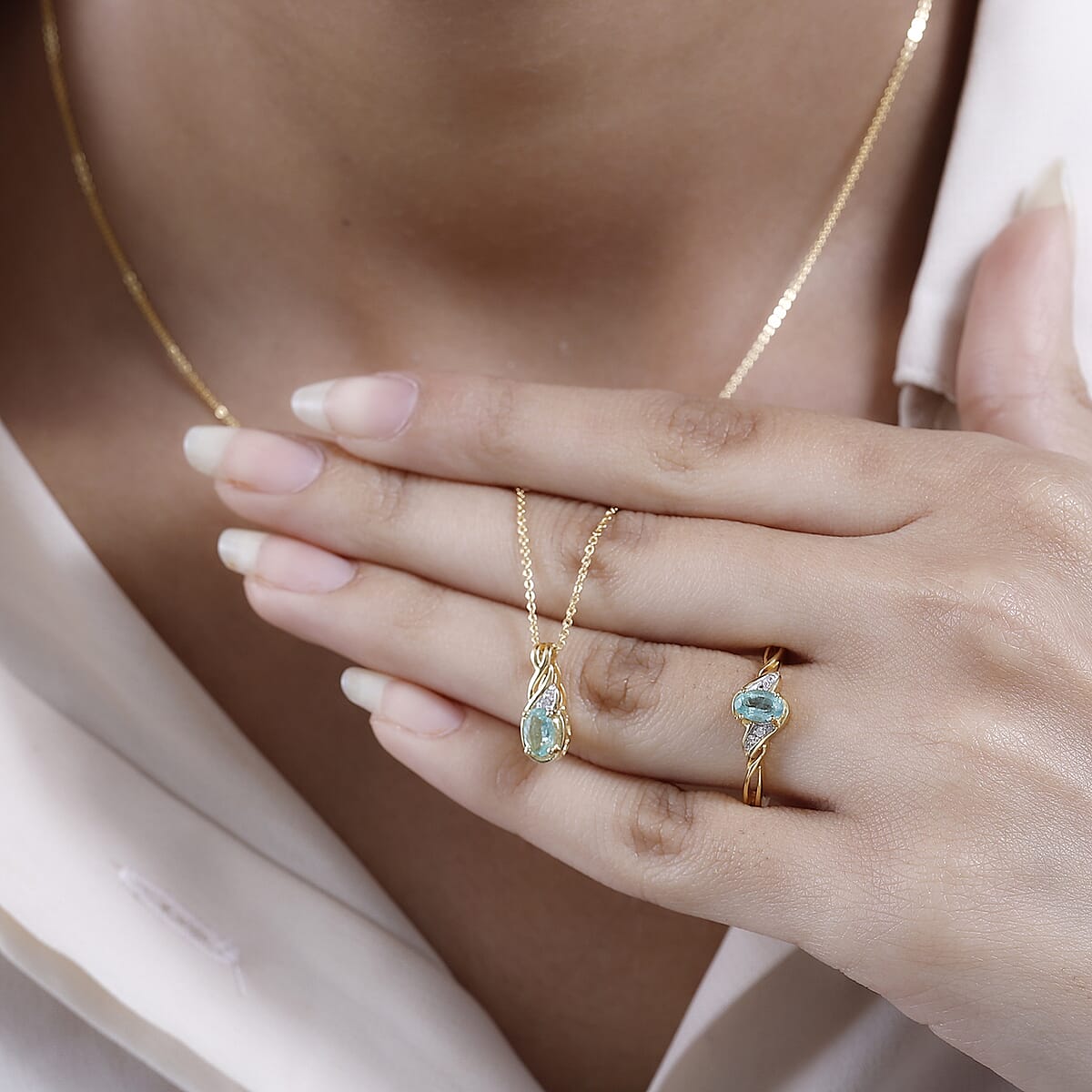 Ethiopian Emerald, White Zircon Ring and Pendant Necklace 20 Inches in Vermeil Yellow Gold Over Sterling Silver 0.90 ctw image number 2