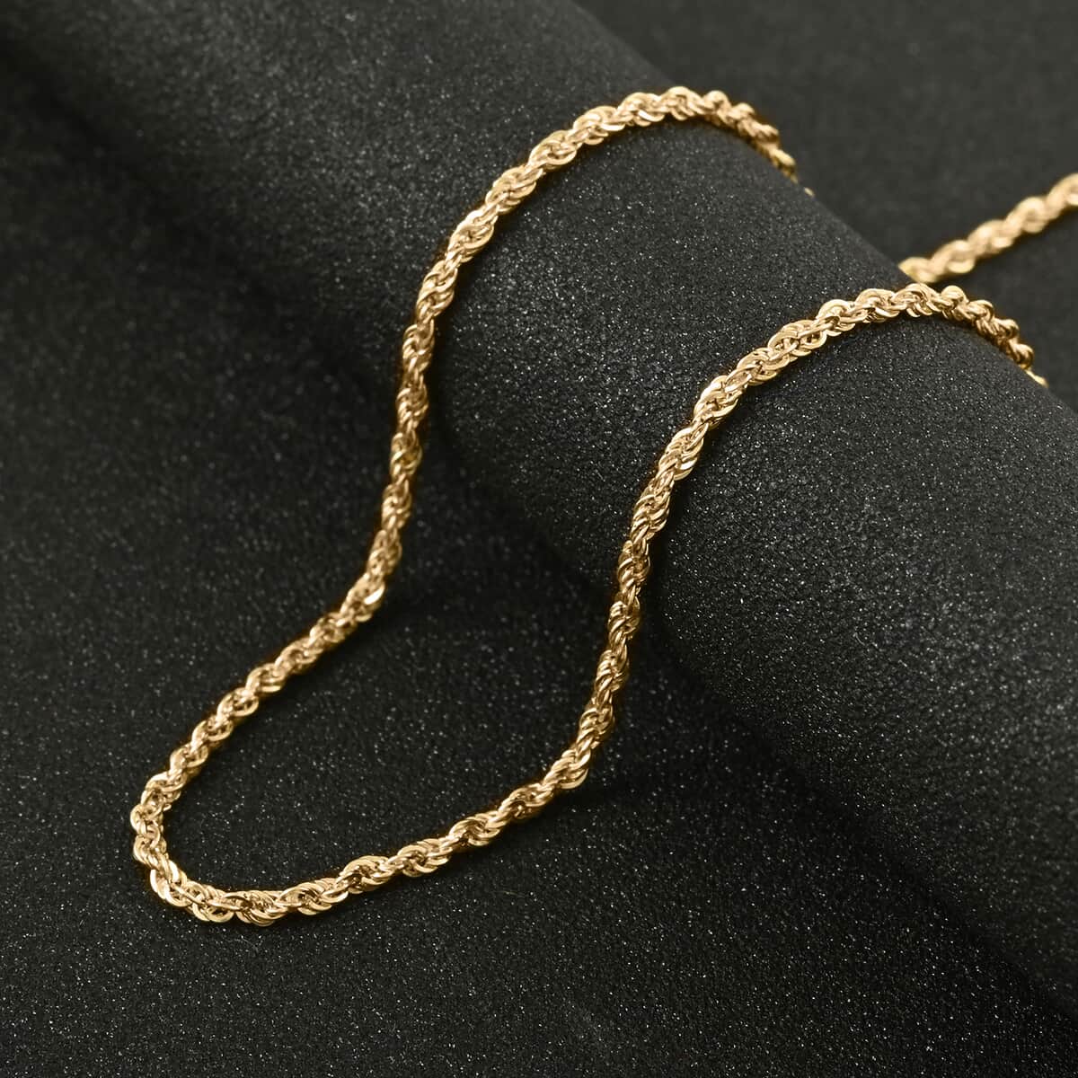 Set of 2 10K Yellow Gold 1.5mm Rope Chain Necklace 18,20 Inches 2.70 Grams image number 1