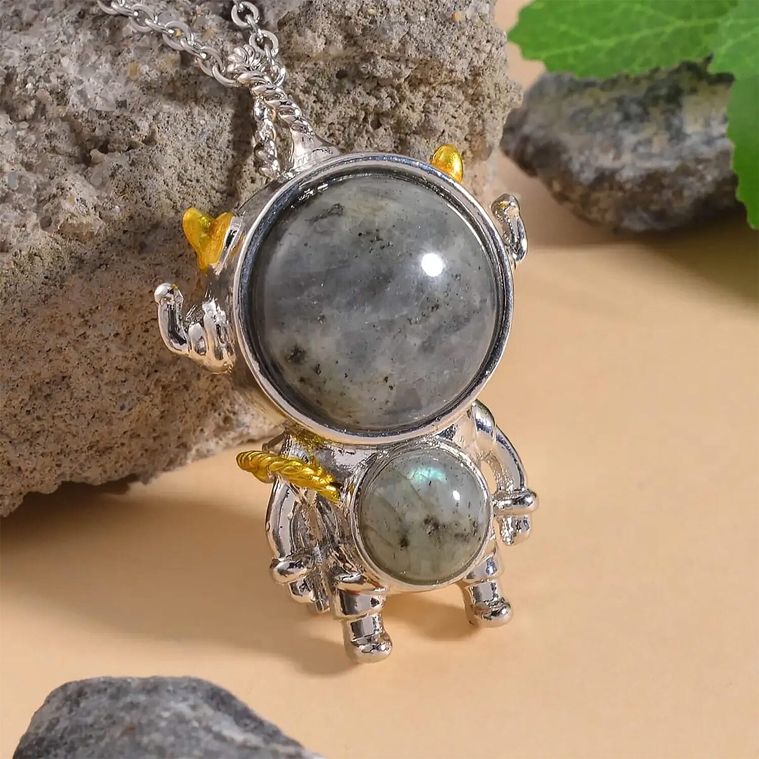 Malagasy Labradorite