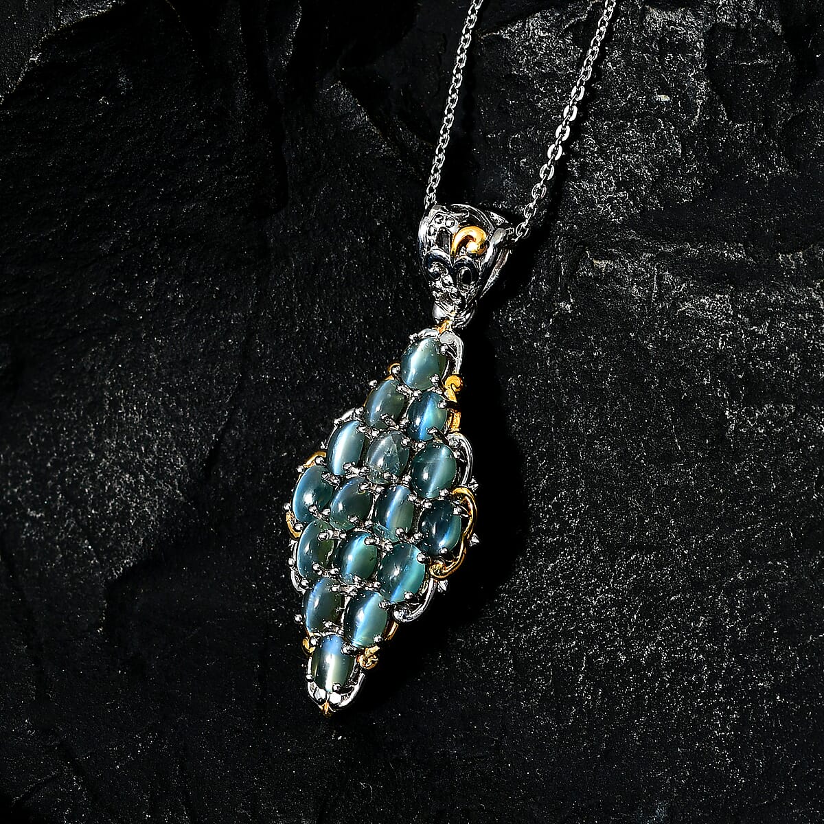 Premium Alexandrite Cat's Eye Pendant Necklace (20 Inches) in Vermeil YG and Platinum Over Sterling Silver 3.75 ctw image number 2