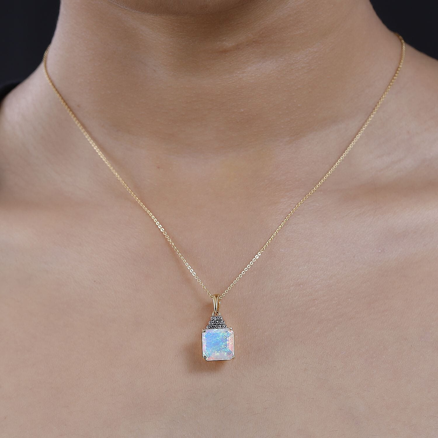 Ethiopian Welo Opal - Product card gallery slide 3 (10145118748955)