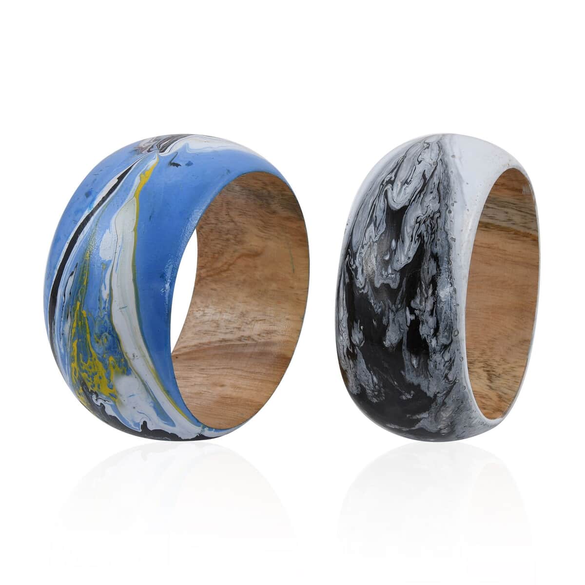 Set of 2 Blue and White Wooden 8.00 ctw Bangle Bracelet (7 In) image number 4