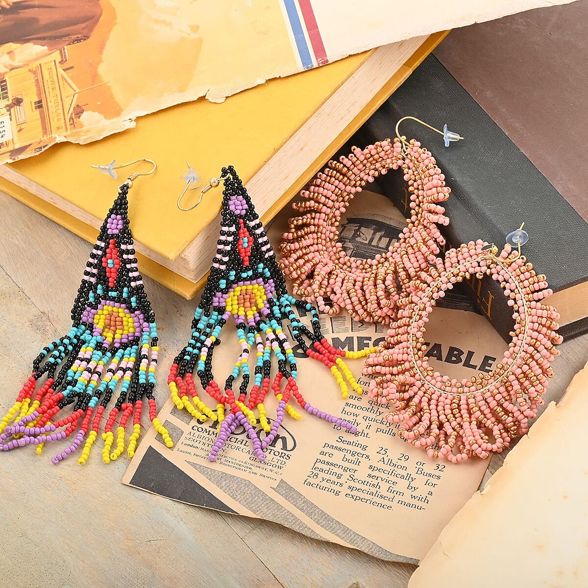 Set of 2 Multi Color Seed Beaded Dangle Earrings in Goldtone image number 1