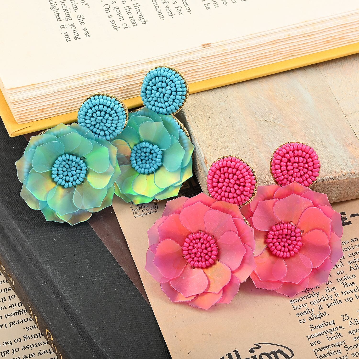 Set of 2 Seed Beaded Floral Earrings in Goldtone