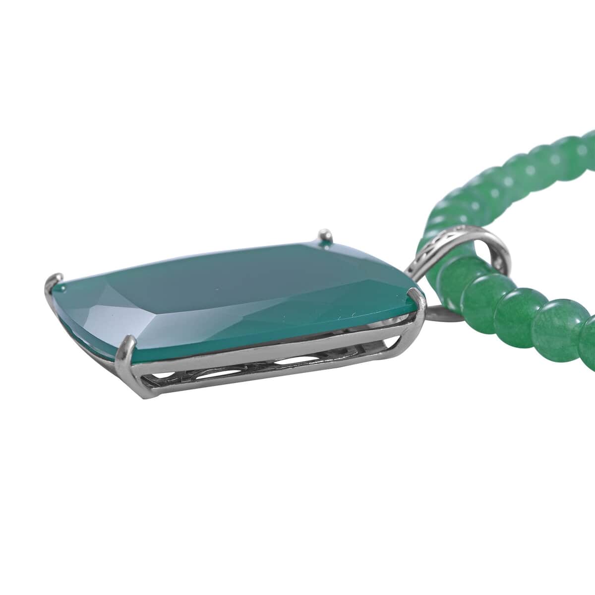 Verde Onyx Pendant with Beaded Necklace 18 Inches in Platinum Over Sterling Silver 8.25 Grams 150.00 ctw image number 3