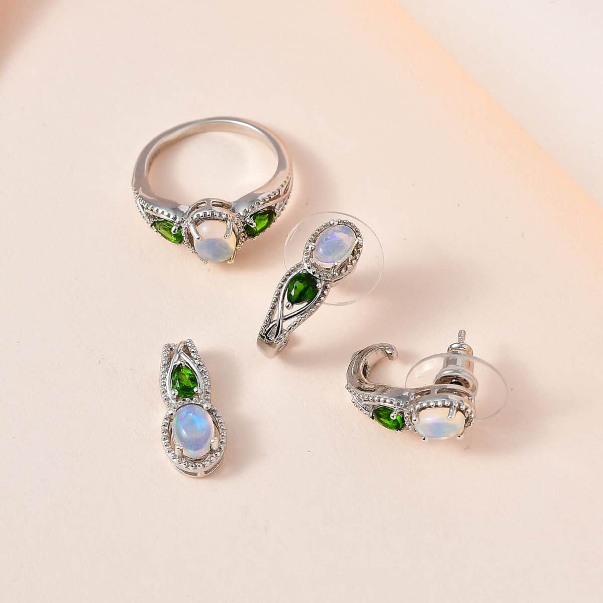 Premium Ethiopian Welo Opal and Chrome Diopside J-Hoop Earrings, Ring (Size 8.0) and Pendant in Platinum Over Sterling Silver 2.90 ctw image number 1