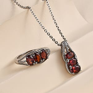 Mozambique Garnet 2.75 ctw 3 Stone Ring Size 9 and Pendant Necklace 20 Inches in Stainless Steel