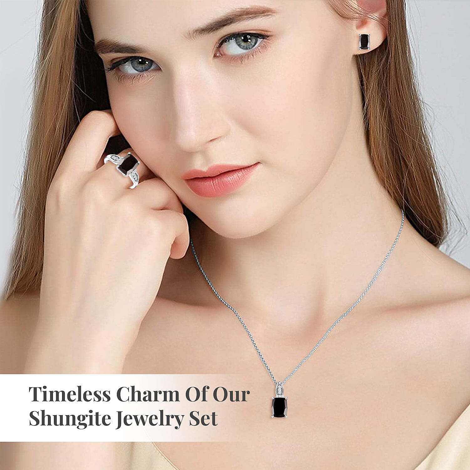 Cushion / 5 - Product card gallery slide 4 (10145074807067)