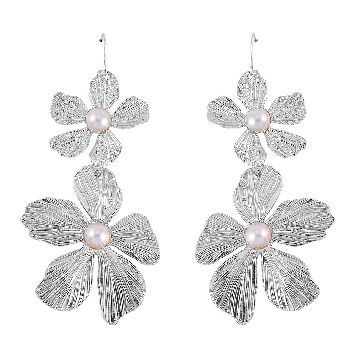 Simulated Pearl Flower Necklace and Bracelet (7-7.5In) and Earrings in Silvertone 16-20 Inches