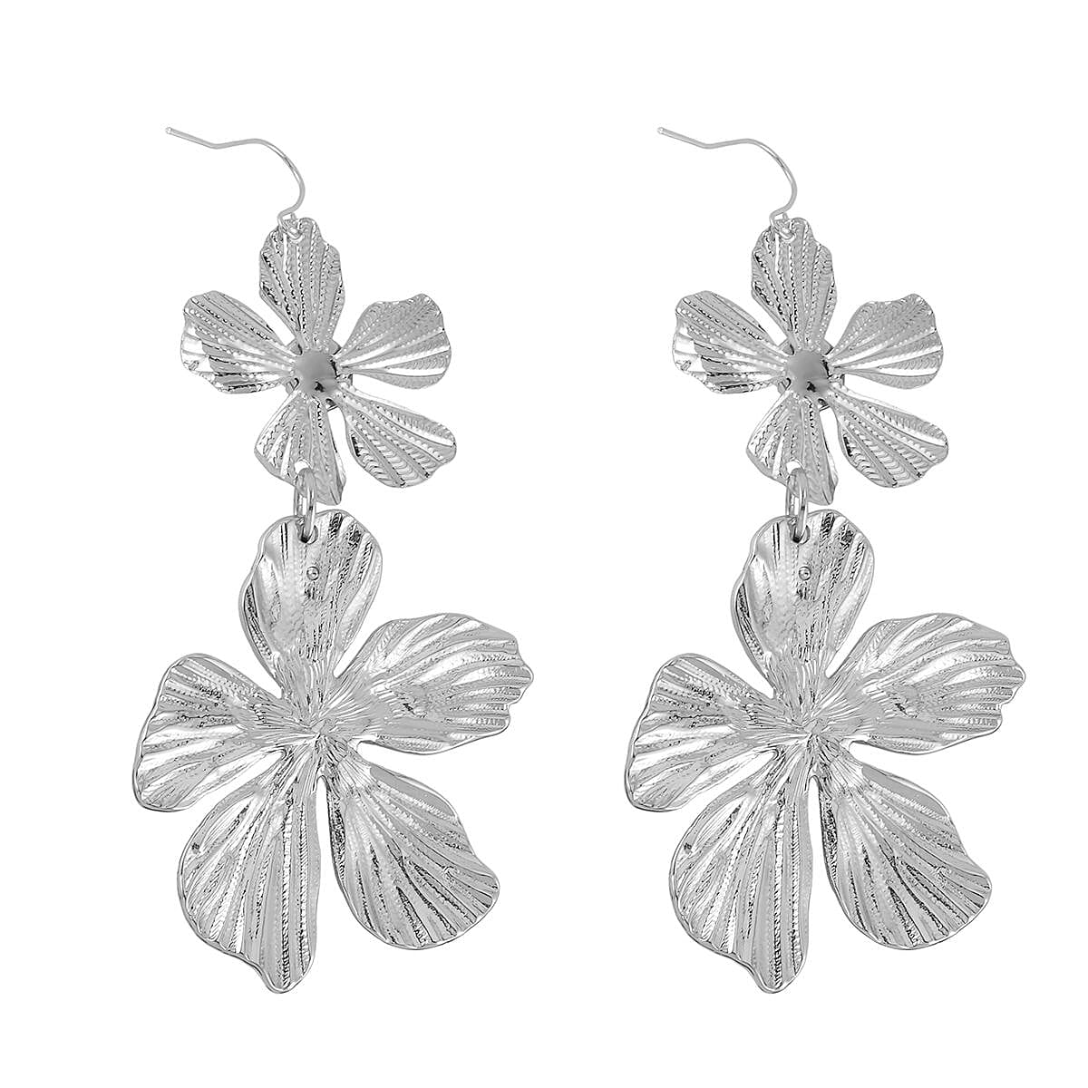 Simulated Pearl Flower Necklace and Bracelet (7-7.5In) and Earrings in Silvertone 16-20 Inches