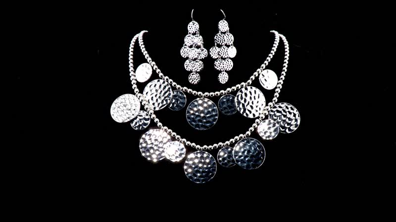 Doorbuster Necklace 18-22 Inches and Earrings in Silvertone