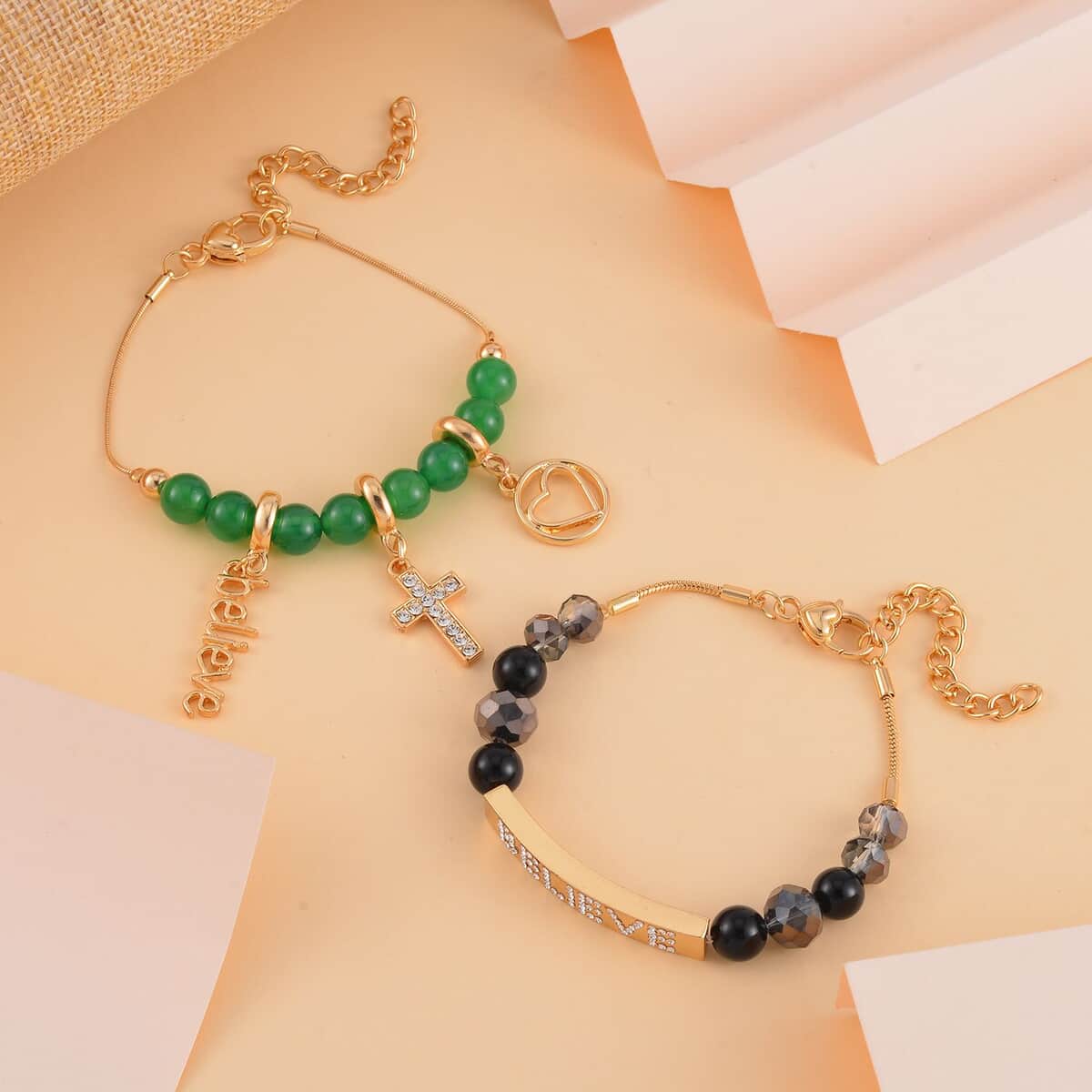 Black and Green Agate, Austrian Crystal, Gray Glass Set of 2 Bracelet (7.5-9.5In) in Goldtone 62.00 ctw image number 1