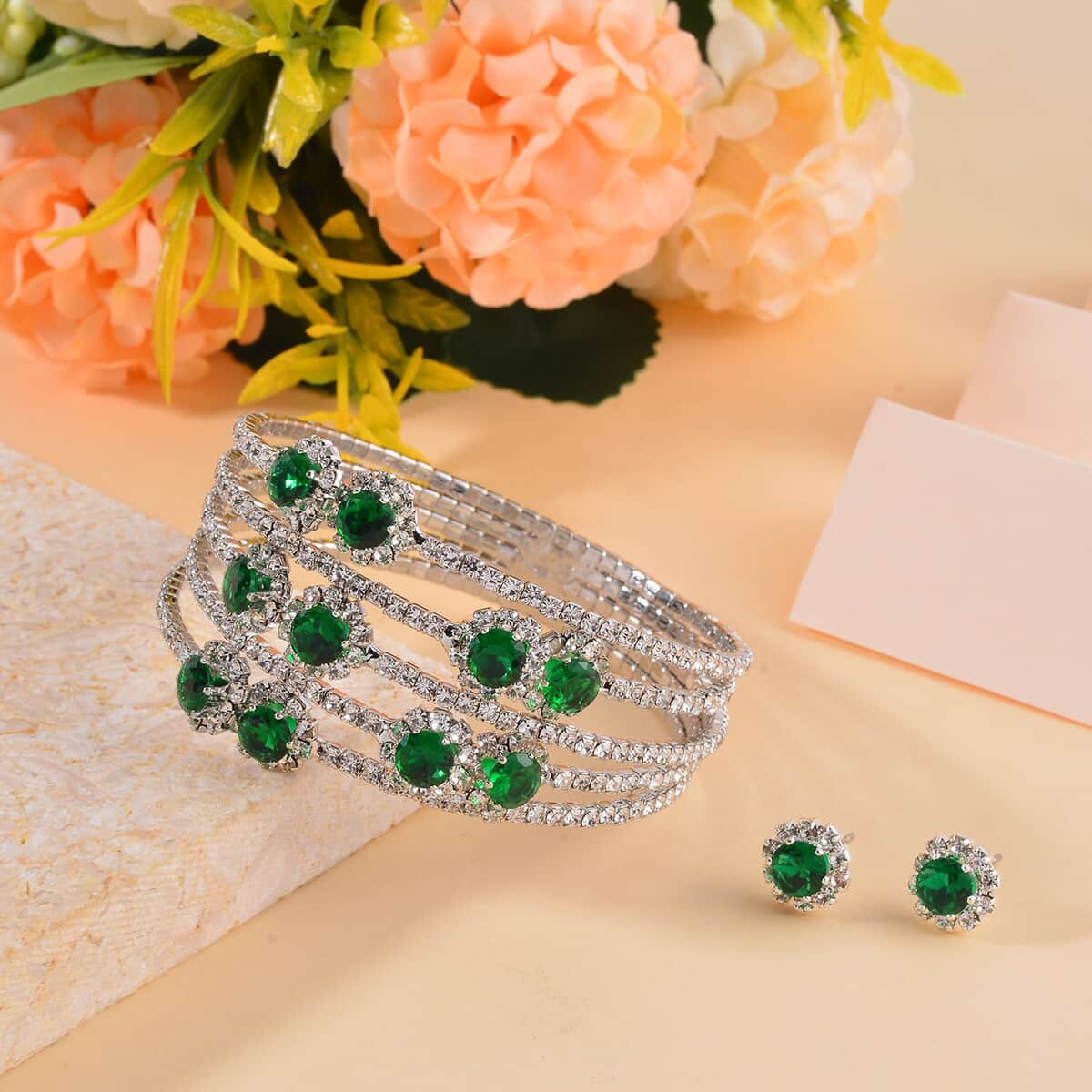 Green and White Color Austrian Crystal Bangle Bracelet (7-7.5 In) and Earrings in Silvertone image number 1