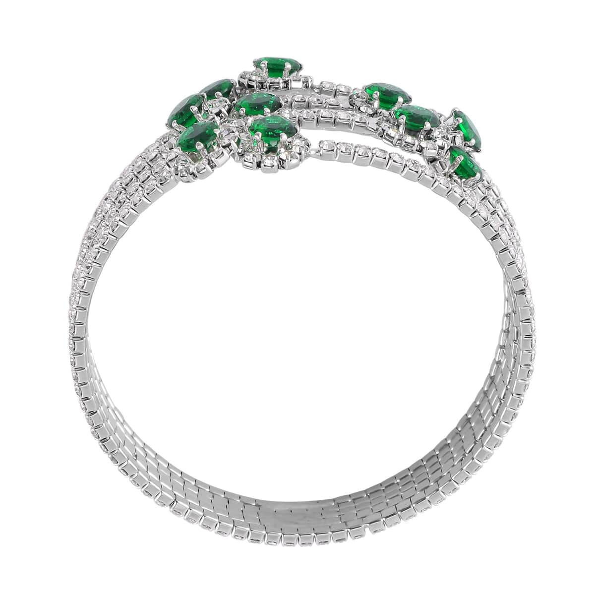 Green and White Color Austrian Crystal Bangle Bracelet (7-7.5 In) and Earrings in Silvertone image number 5